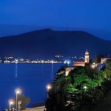 Villa Jade Apartments Front Row Sea View - Walk To Korcula Old Town Medvinjak Luaran gambar