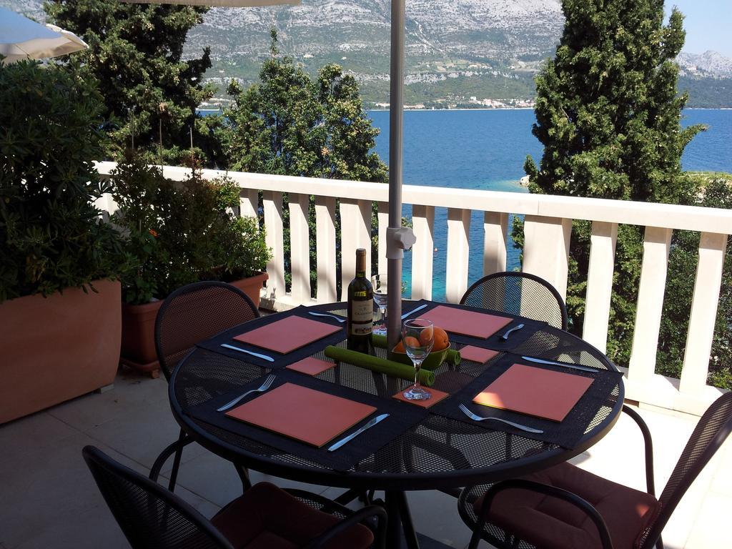 Villa Jade Apartments Front Row Sea View - Walk To Korcula Old Town Medvinjak Bilik gambar